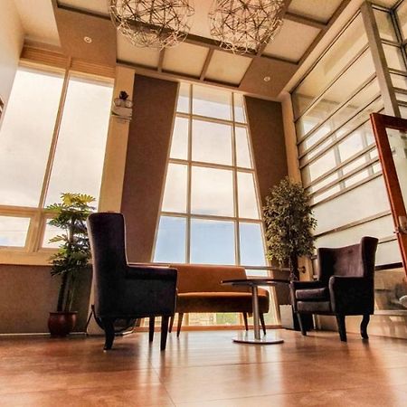 The Citywalk Suites Apartment Antipolo Exteriör bild